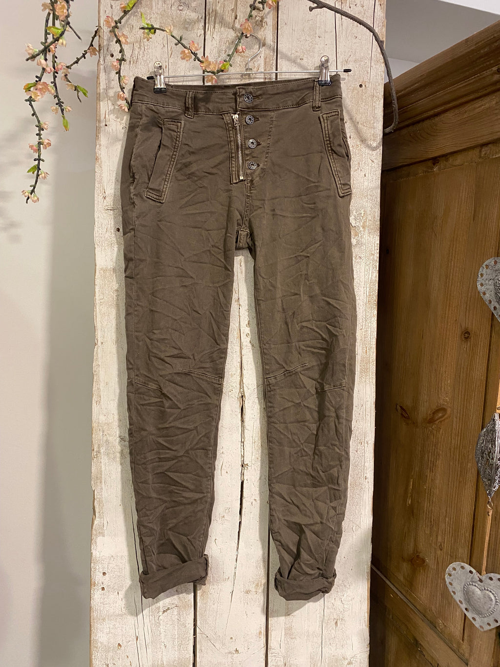 PANTALÓN BOTÓN CREMALLERA