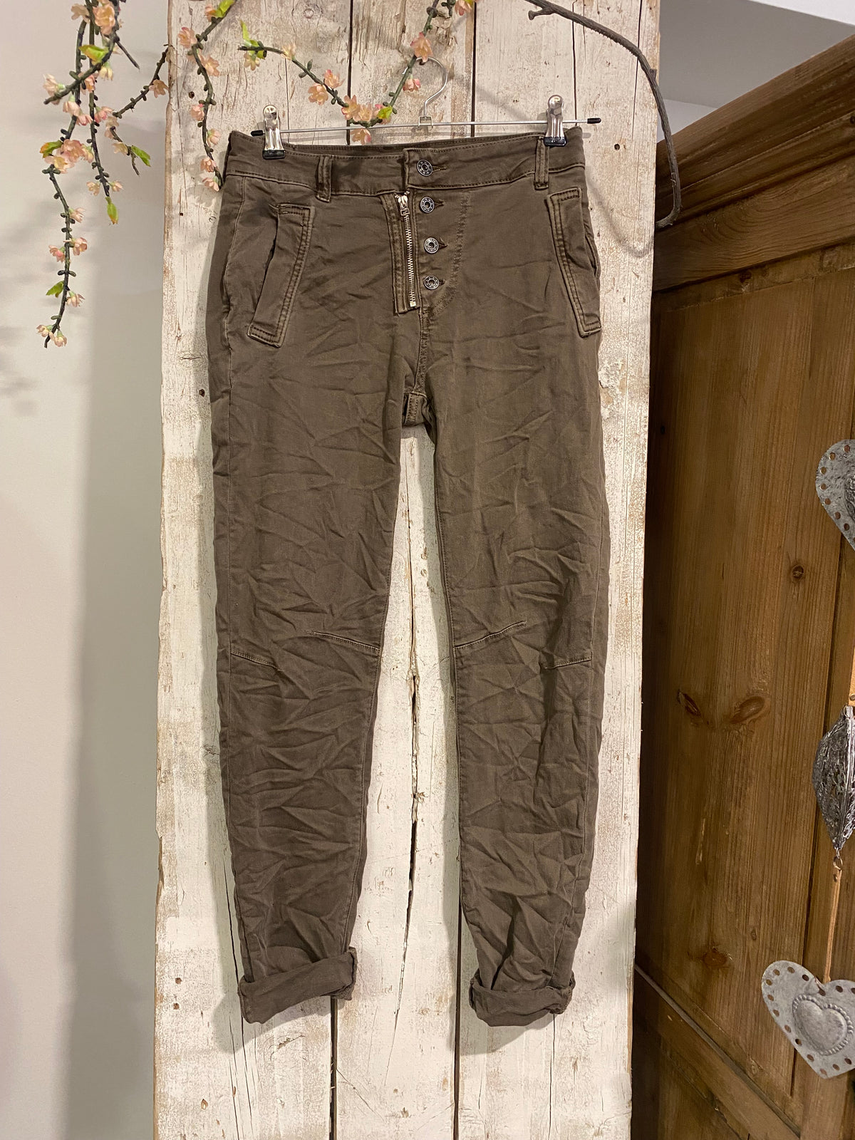PANTALÓN BOTÓN CREMALLERA